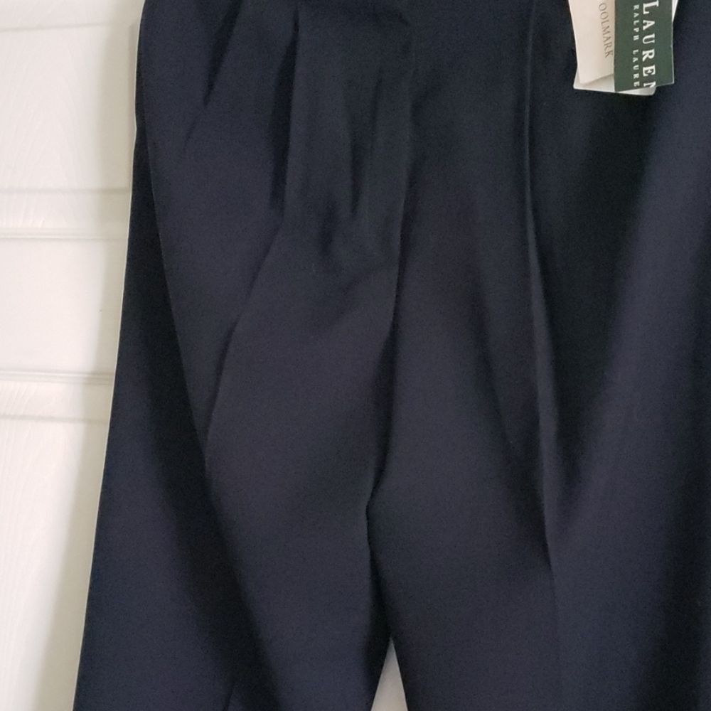 classic high-waist wool trousers by RALPH LAUREN - Picture 9 of 9